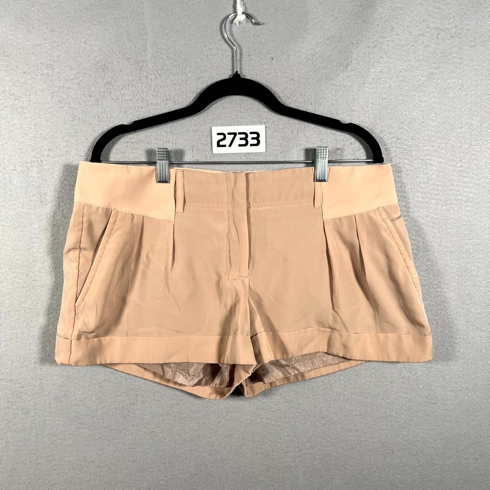 Express Pleated Shorts Women's 10 Beige Front Slant Pockets Cuffed Hem Casual